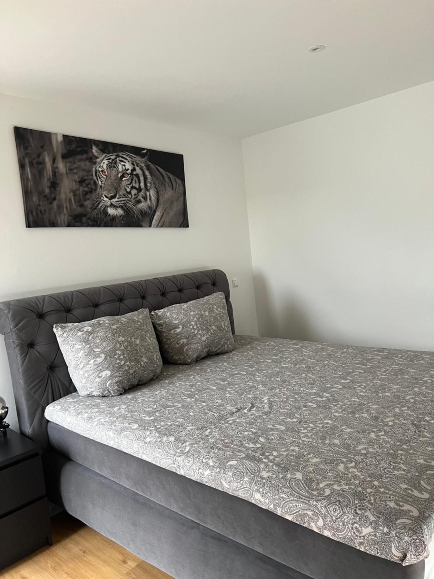 Penthousewohnung Moebliert ออสนาบรึค ภายนอก รูปภาพ